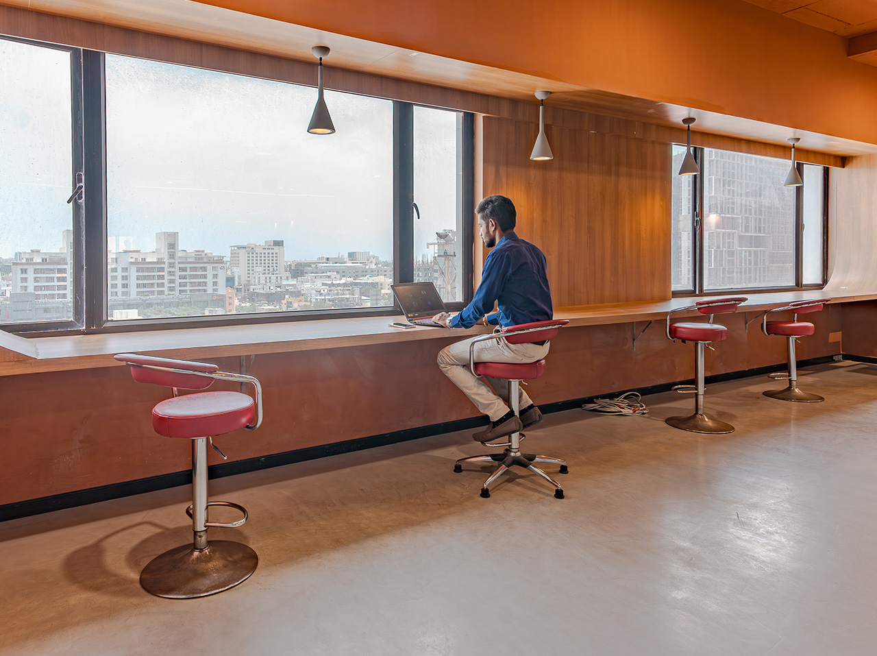 : Cove coworking offices’ in OMR Chennai with flexible seating options