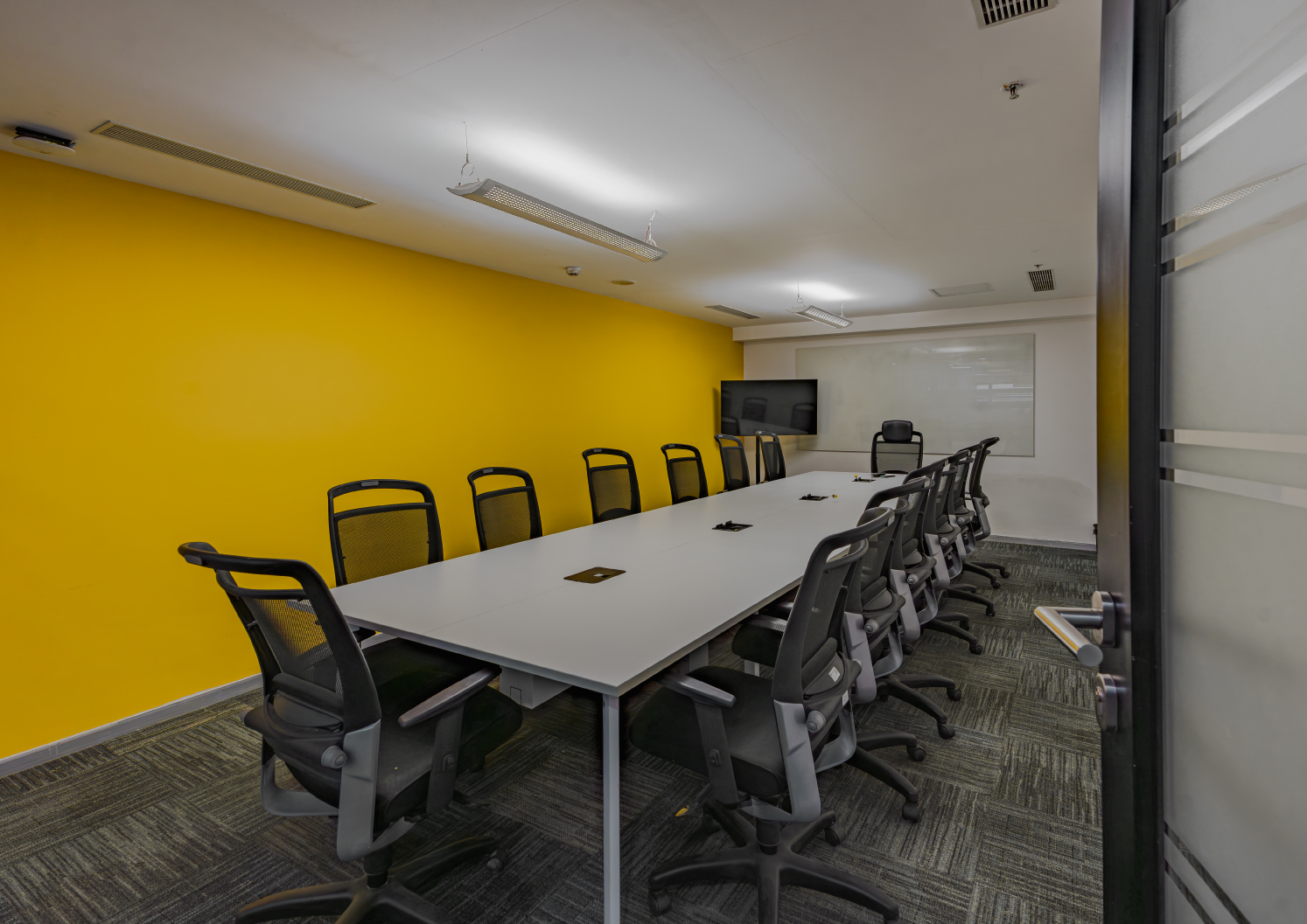 Meeting rooms for rent in Chennai OMR
